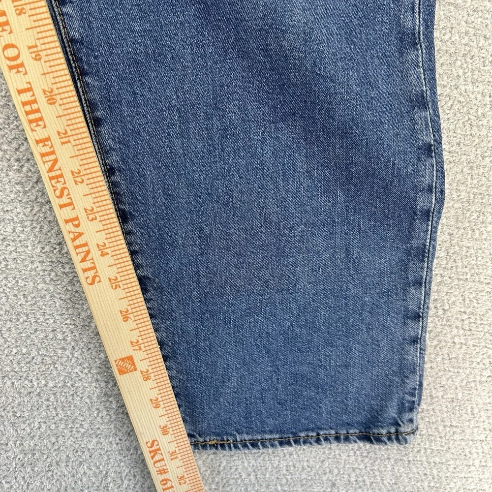 Levi's Jeans Mens 42x32 (42x31) 502 Premium Tapered Medium Wash Casual‎ Denim